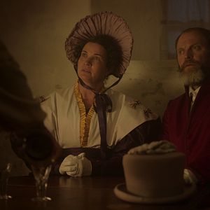 Foto Ehrengard: A Ninfa do Lago