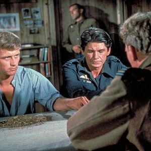 Foto Fugindo do Inferno