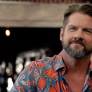 Foto Zachary Knighton