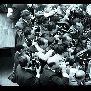 Foto Não-Alinhados: Cenas dos Rolos de Labudović