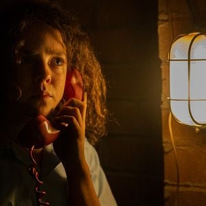 Foto Garoto Devora Universo