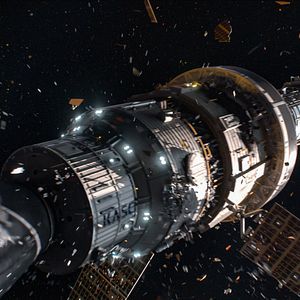 Foto The Moon: Sobrevivente