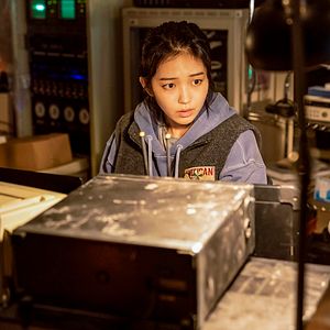 Foto The Moon: Sobrevivente