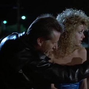 Foto Um Policial Acima da Lei