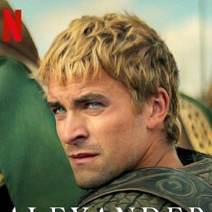 Foto Alexandre: O Nascimento de um Deus