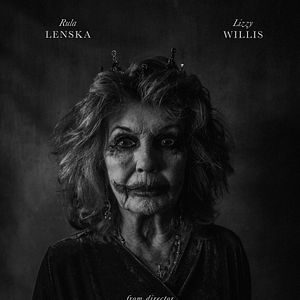 Foto Alice no País das Trevas