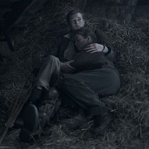 Foto Pássaro Branco – Uma História de Extraordinário