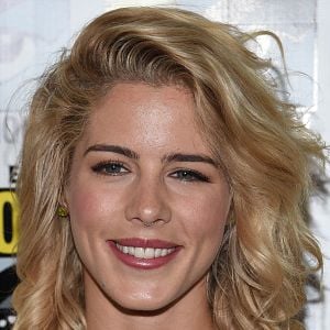 Foto Emily Bett Rickards