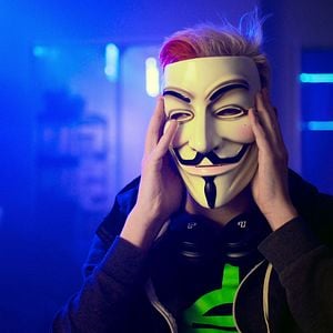 Foto A Rede Antissocial: Dos Memes ao Caos