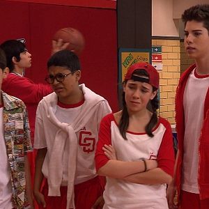 Foto A CQ: Confusões Ao Quadrado