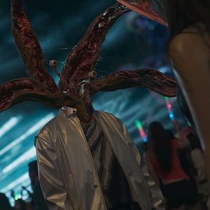 Foto Parasyte: The Grey