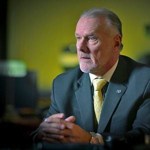 Foto O que Jennifer Fez?