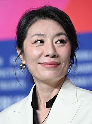 foto de Cho Yun-hee