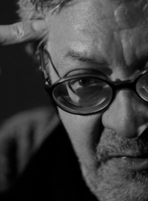 Pôster de Amor e Morte em Julio Reny