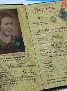 Um Passaporte Húngaro
