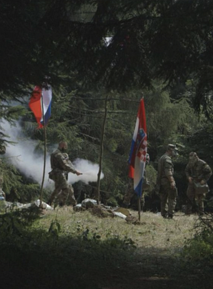 Pôster de When The War Comes