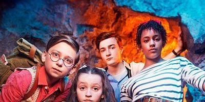 Pôster de The Curse of Kirrin Island