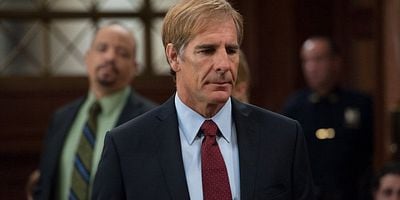 Pôster de Friending Emily