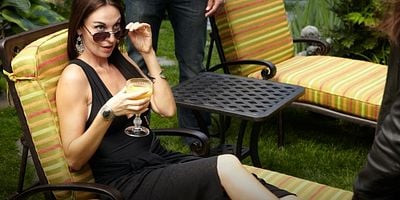 Pôster de Blood Lines