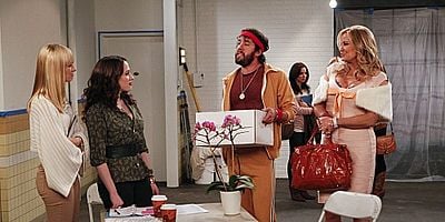 Pôster de And the New Boss