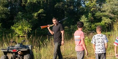 Pôster de The Wolf and the Dog