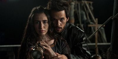 Pôster de The Ends of the Earth