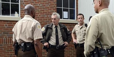 Pôster de Torn Apart