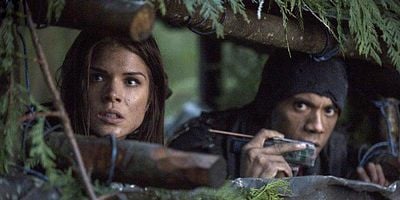 Pôster de We Are Grounders - Part II