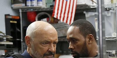 Pôster de Entre Dos Tierras