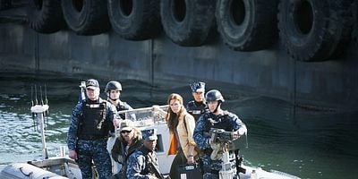 Pôster de No Place Like Home