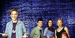 Pôster de The First Girlfriends Club