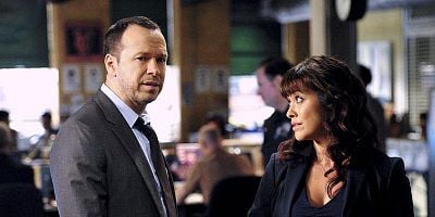 Pôster de Burning Bridges