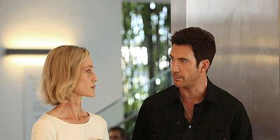 Pôster de Love Is a Battlefield