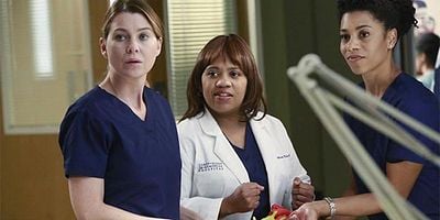 Pôster de The Bed's Too Big Without You