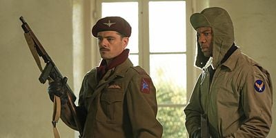 Pôster de The Iron Ceiling