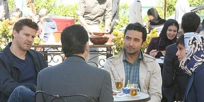 Pôster de The Murder in the Middle East