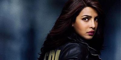 Pôster de No Place Is Home