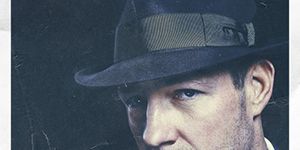 Pôster de Family is Family