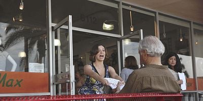 Pôster de I Hope Josh Comes to my Party !