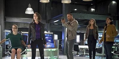 Pôster de Legends of Today (1)