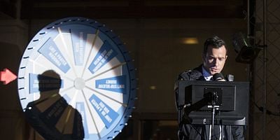 Pôster de I Live Here Now