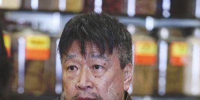 Pôster de An Untold Story