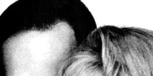 Pôster de The Naked and the Wed