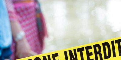 Pôster de Faute avouée à demi-pardonnée