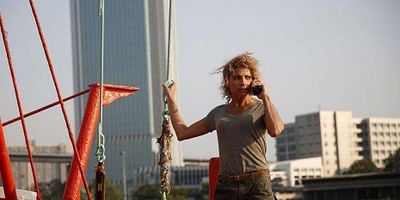 Pôster de Regard A Mere Mad Rager