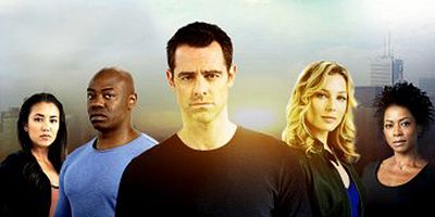 Pôster de How the Light Gets In