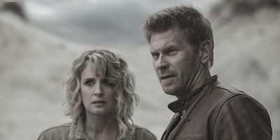 Pôster de The Rising Son