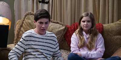 Pôster de N-I–NIGHTMARE ON D-I–DIMEO STREET