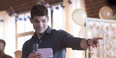 Pôster de Far From The Tree