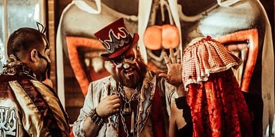 Pôster de Warren's Wedding